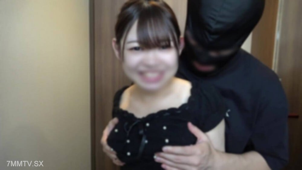 FC2-PPV-4688806 国宝级美乳的诞生与年轻男子的回忆。光芒一闪，四支迷失身体的长枪。