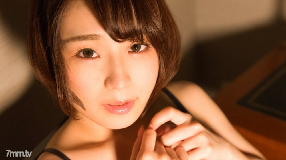 OSW-005奇闻趣事SEXTsubasa与一个整洁的漂亮女孩不雅